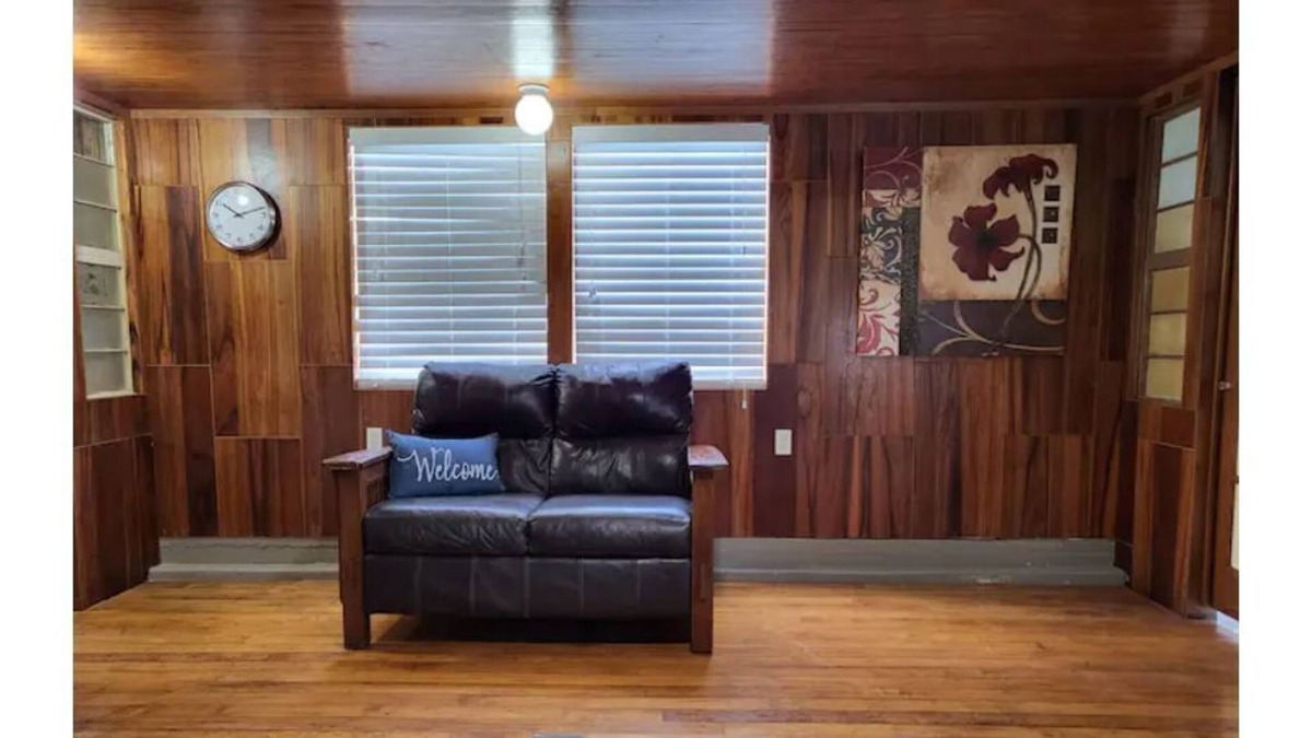 Laguna Park Apartment | Derekville #8 - Private Unit - Gated Pool