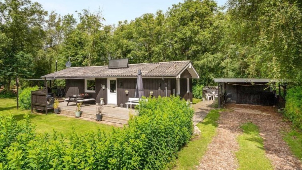 Amtoft House | "Derik" - 400m to the inlet by Interhome