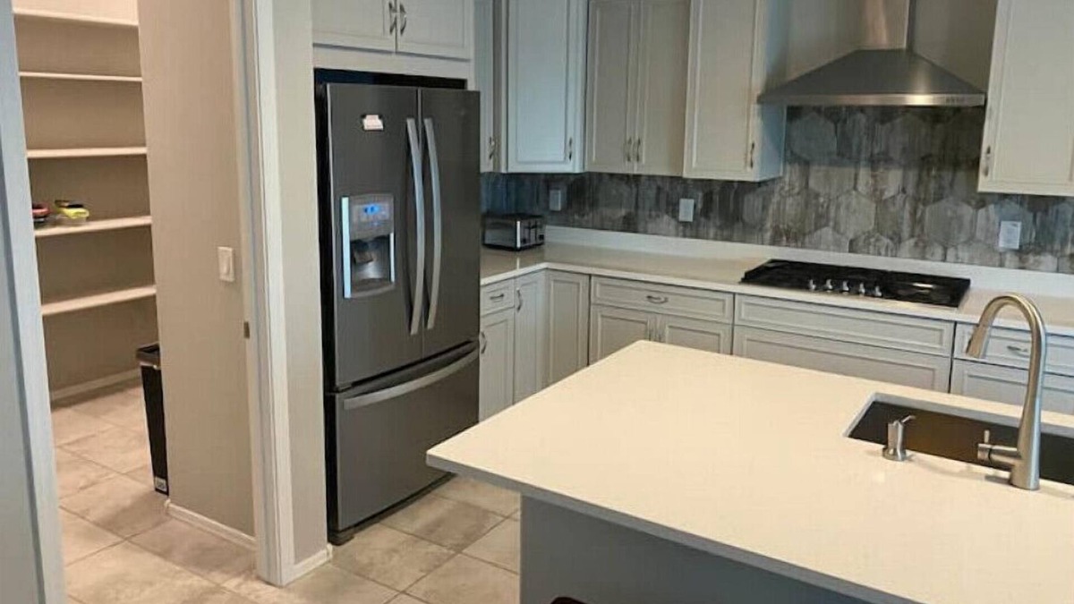 Florence House | 🌵🌟Desert Getaway! Relaxing 4 Bedroom 2.5 Bath Home