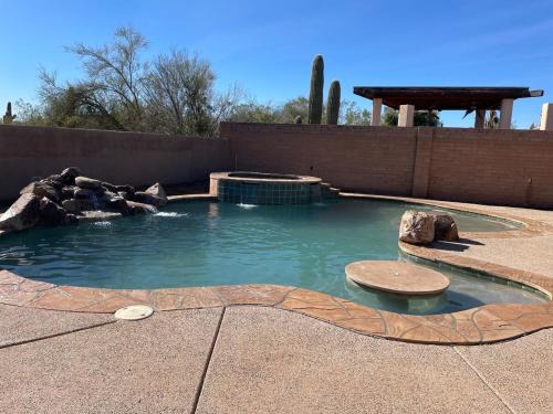 Tucson House | Desert Hills Fun Home Pool Spa 6 Room 9 bed 15ppl