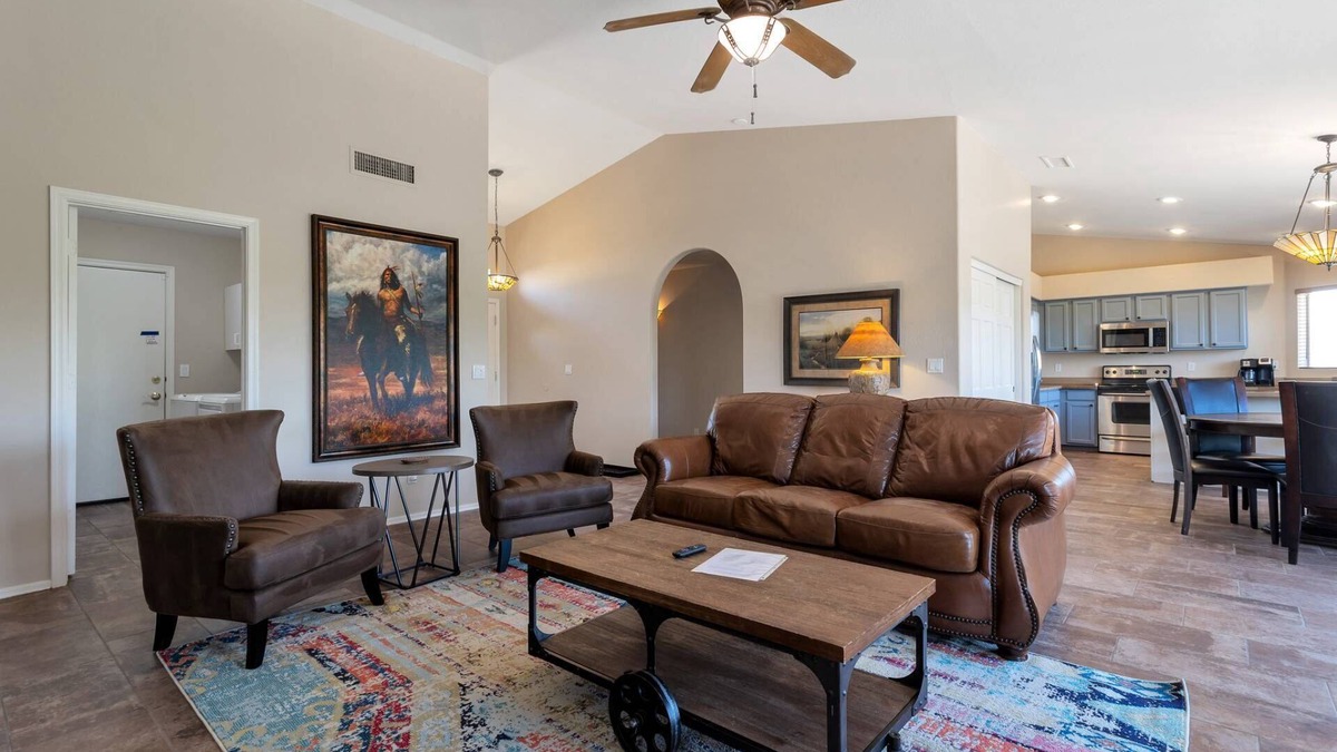 Cave Creek House | Desert Paradise w/Spectacular Views! Just blocks to Golf & Downtown Cave Creek Shops & Restaurants!