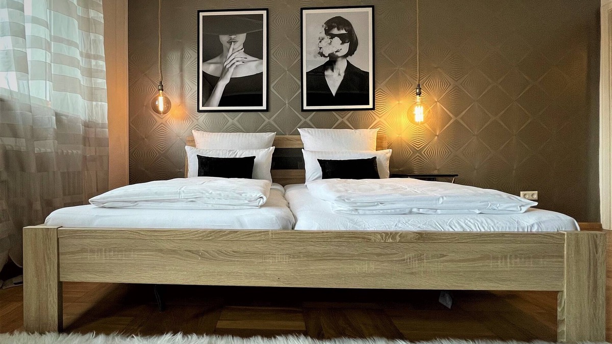 Bruhl-Guterbahnhof Apartment | Design Apartment Vendome