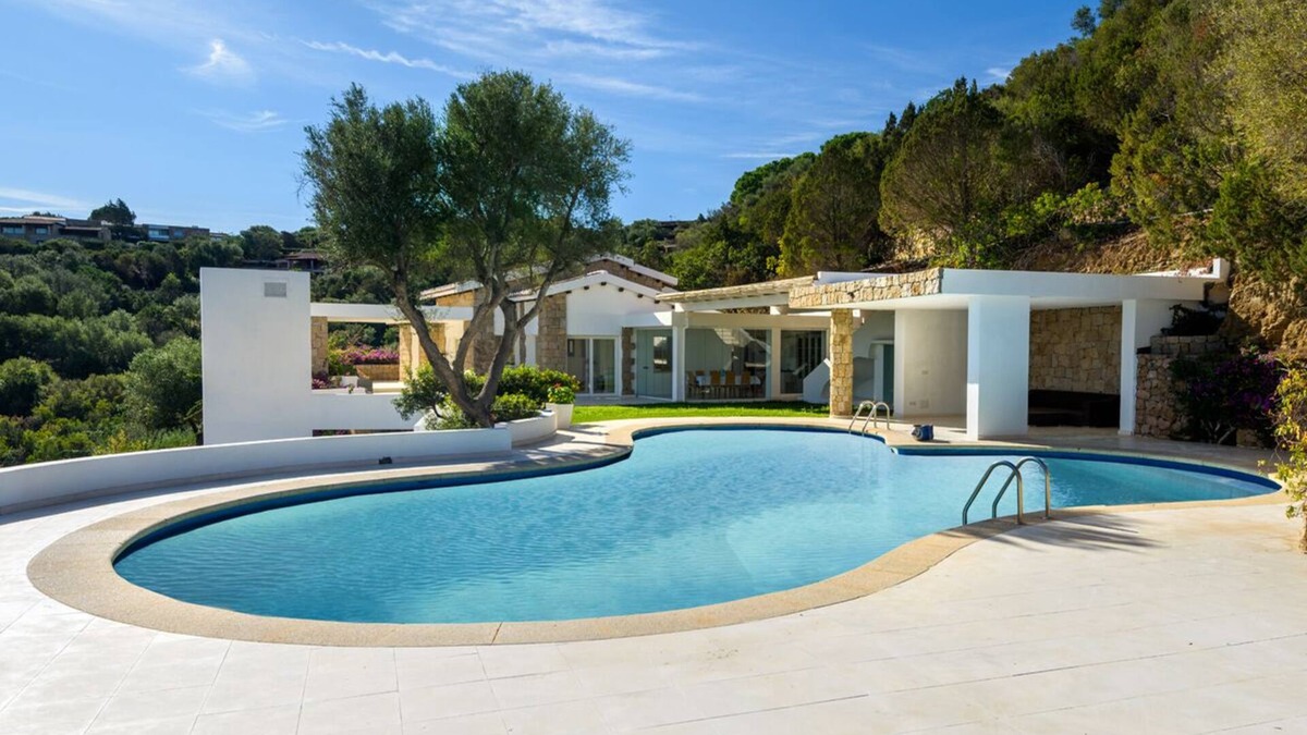 Porto Rotondo Villa | Design seafront property in Porto Rotondo with private pool and beach access