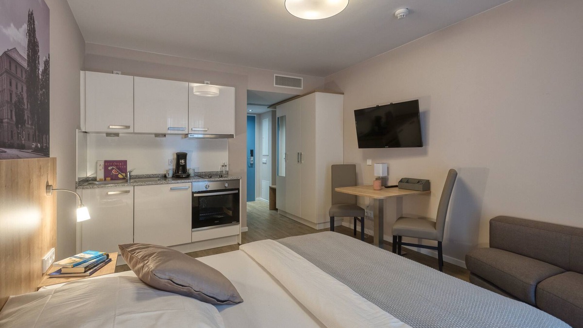 Ramersdorf Apartment | Design studio in a new building!