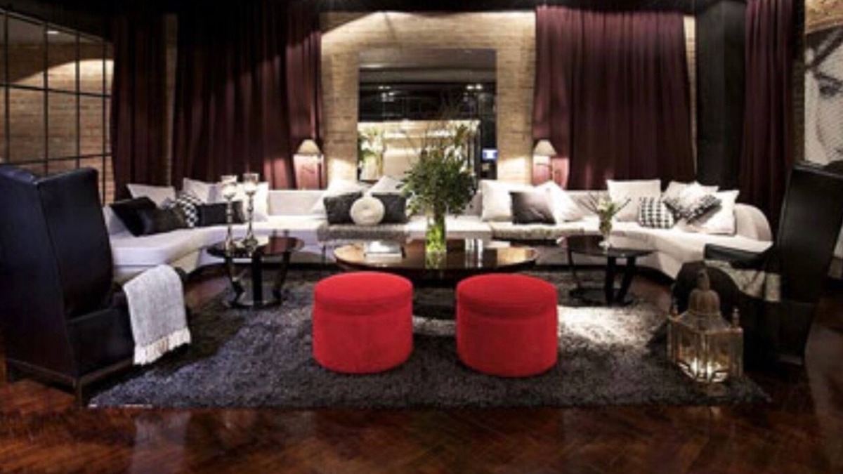 Palermo Villa | Design Villa in Trendy Neighborhood