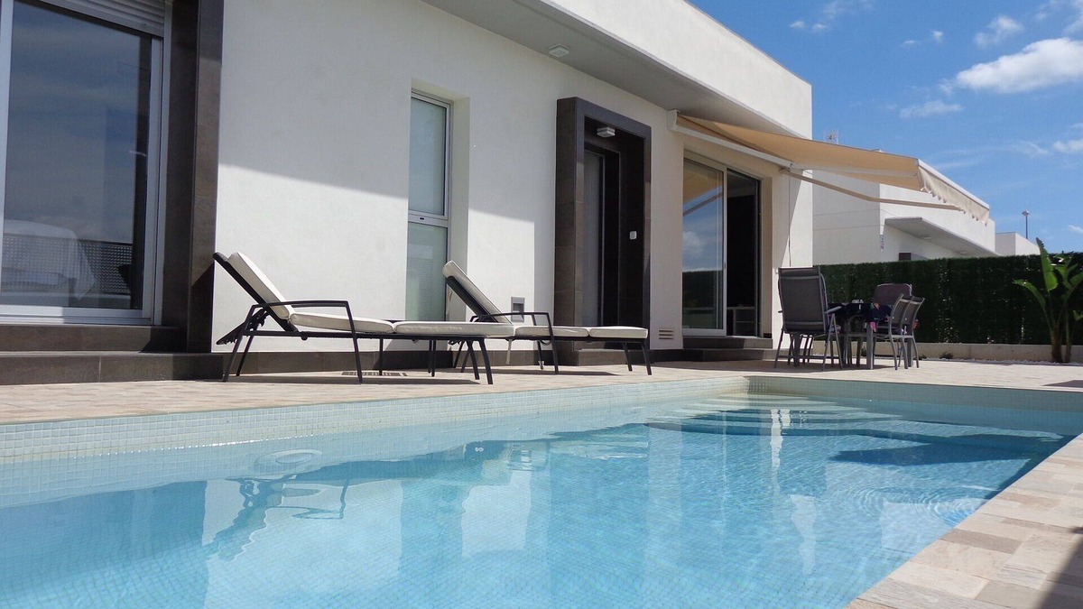 Rojales Villa | design villa priv pool sea 4 km, laguna 1 km, golf 2 km, free wifi