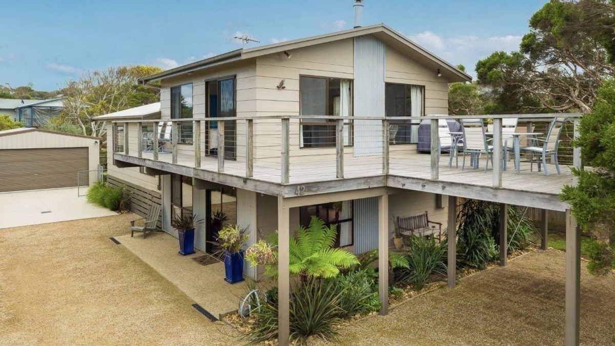 Smiths Beach House | DESIGNED FOR THE BEACH LIFE
