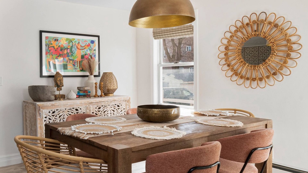 Warren Apartment | Designer 1st Floor Apt, Historic Downtown Warren