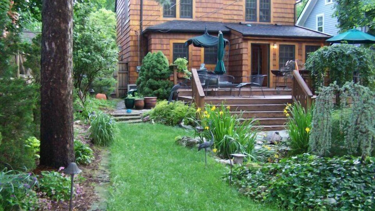 Burns Park House | Designer 3 story home; less than 1 mile to Big House .