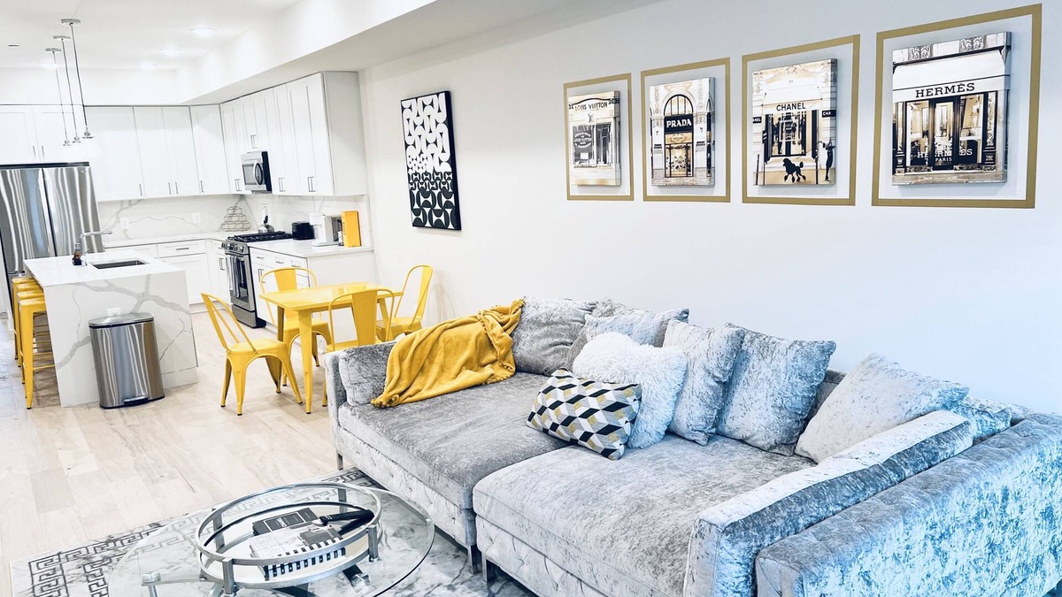 Trinidad Condo | Designer 3BDR Penthouse+Private Rooftop Monument View+Parking Free Cancellation