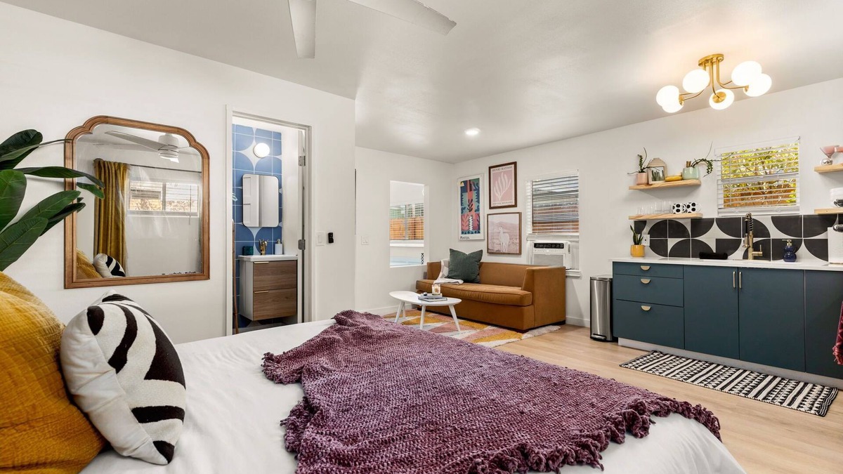Hancock House | Designer Bungalow in the Heart of Austin!