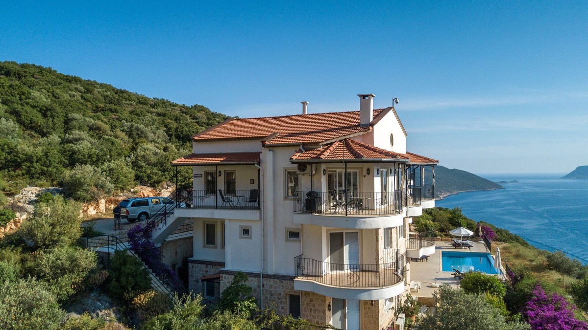 Kas Apartment | Designer Penthouse in Kas