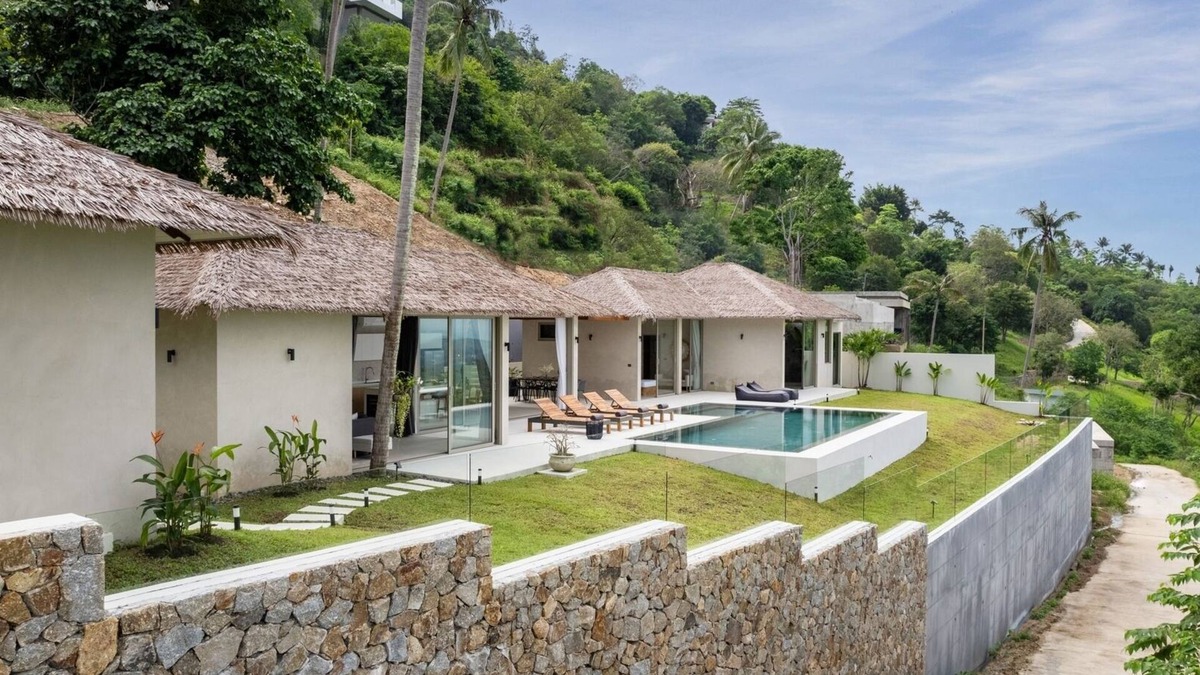 Bophut Hills Villa | Designer's Delight: Lilly Belle: 4 Bed Pool Villa