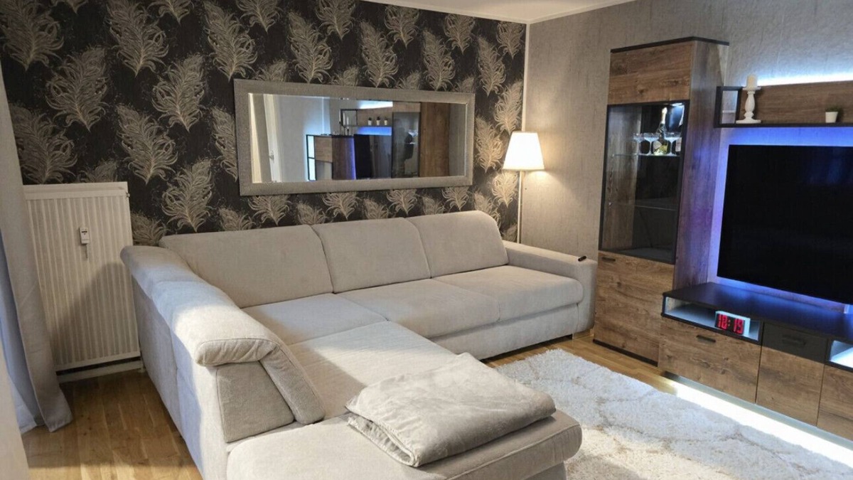 Karlsruhe City Centre Apartment | Designer Studio mit Balkon in Karlsruhes Zentrum - APOLONIAliving