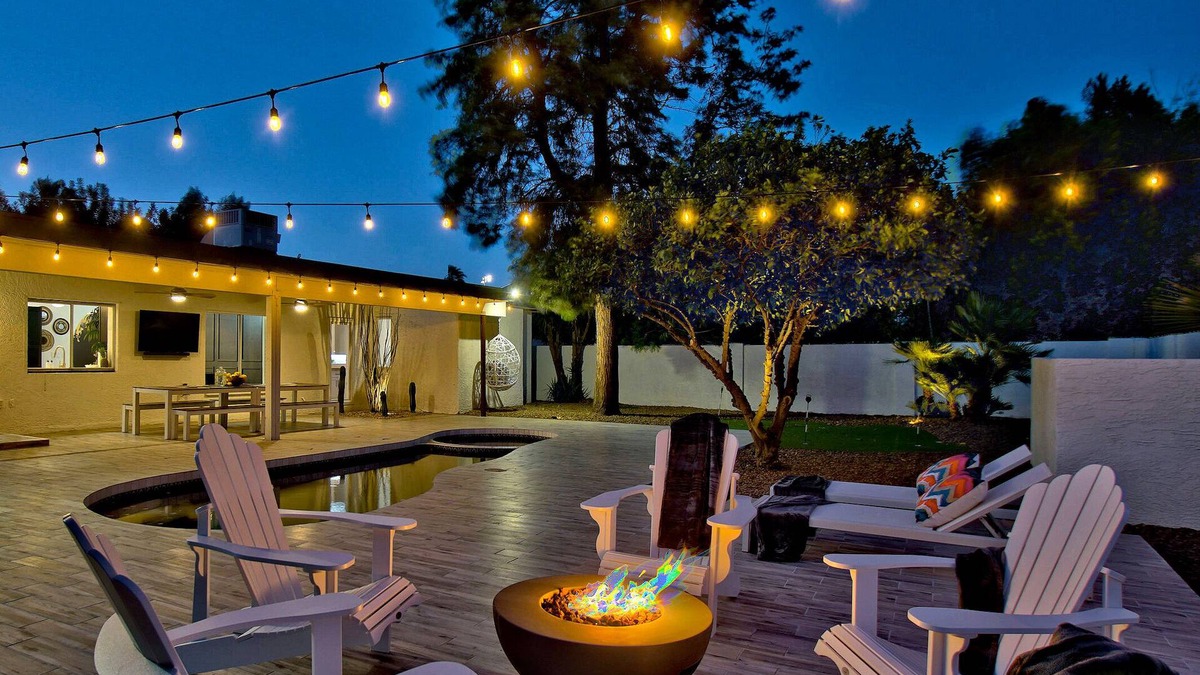 Paradise Valley Village House | Designer Vibe & w/Spa Tub & Heated Pool