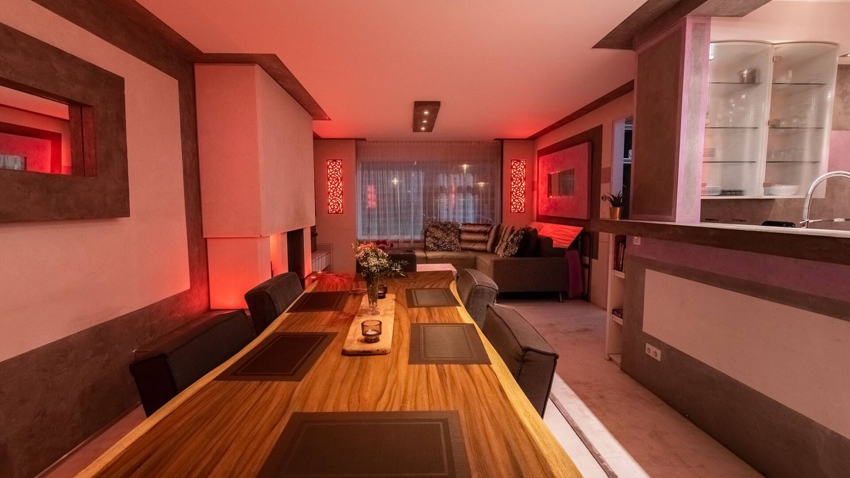 Zwanenburg House | Designer Waterfront Oasis ~ Spa & Sauna ~ Terrace