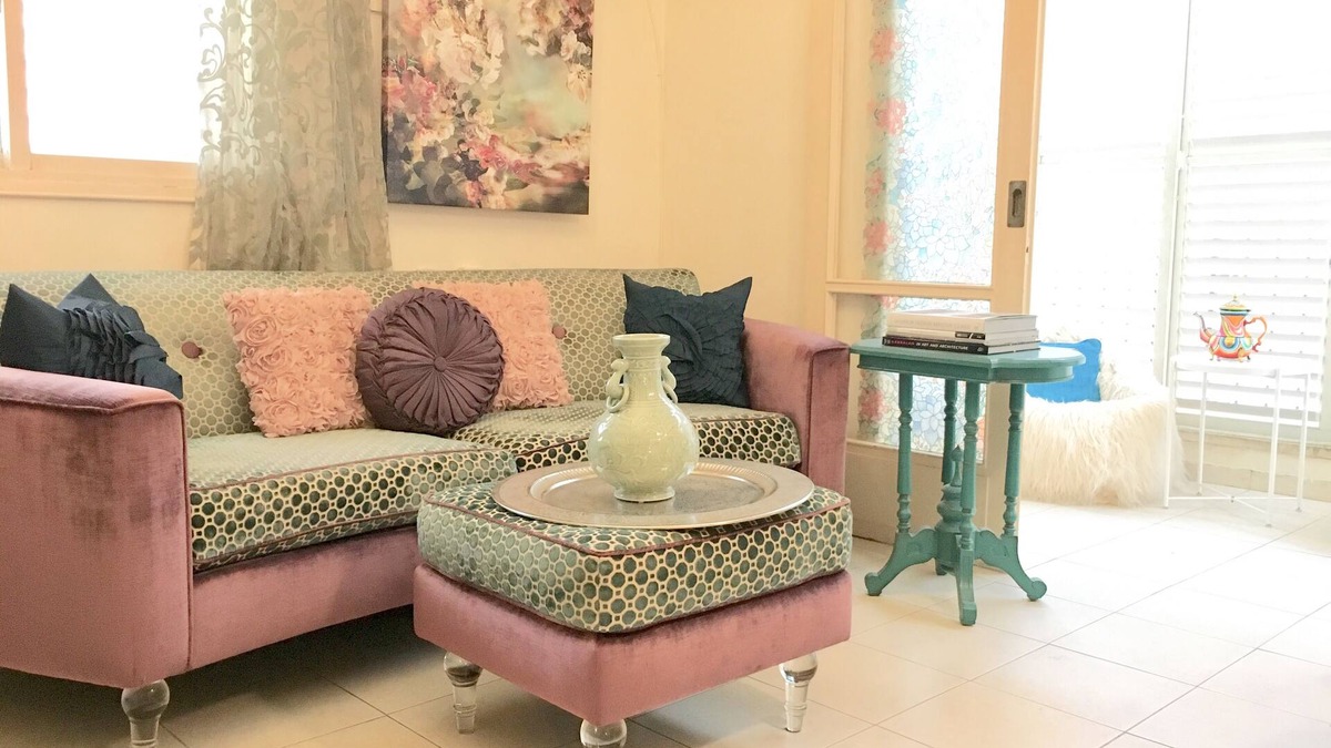 Old North Apartment | Designers Glam Beach House, Metzitzim, Port, Dizengoff, Ben Yehuda