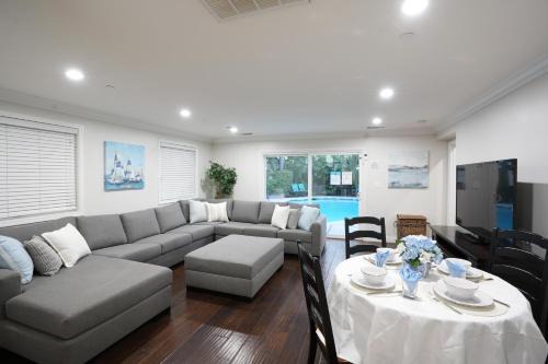 Hermosa Village House | Destination #06