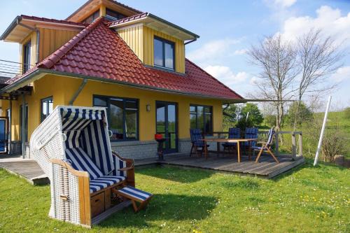 Kopperby House | Det gule Hus