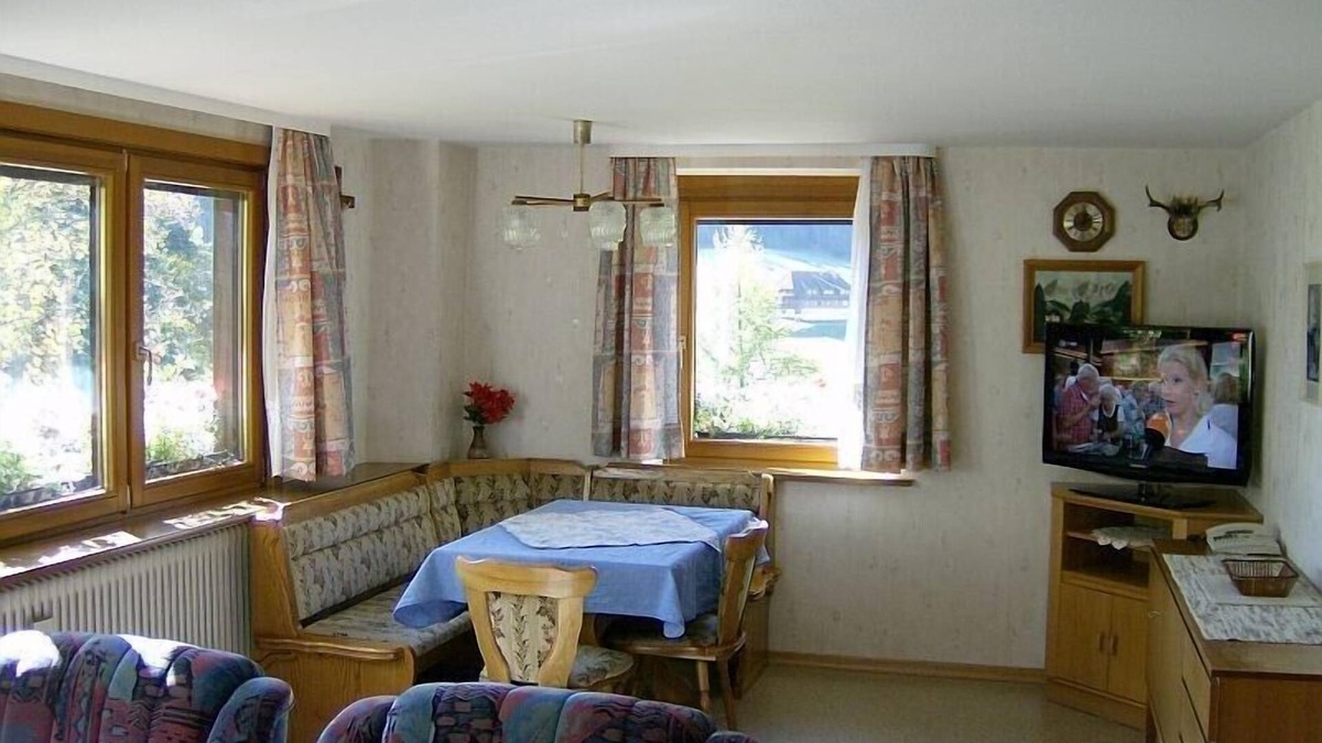 Schollach House | Detached, fully-furnished vacation home on a genuine Black Forest Farm