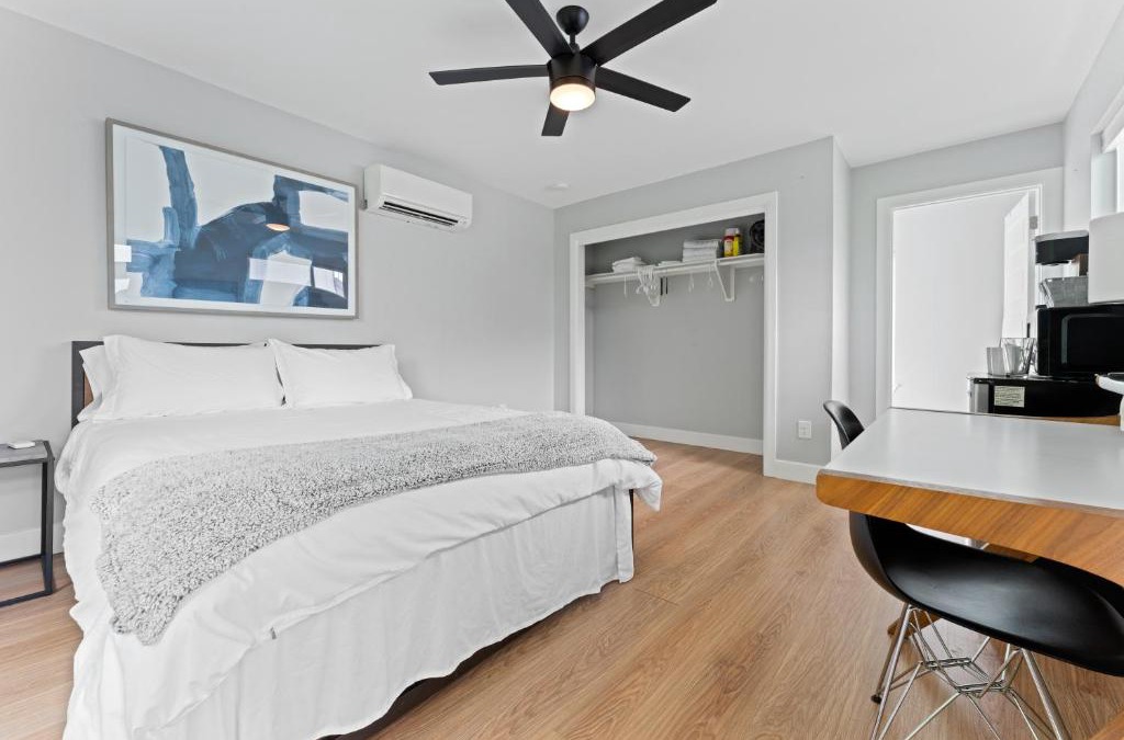 MLK Apartment | Detached 1 Bed 1 Bath In-law Suite 3 miles from Downtown!