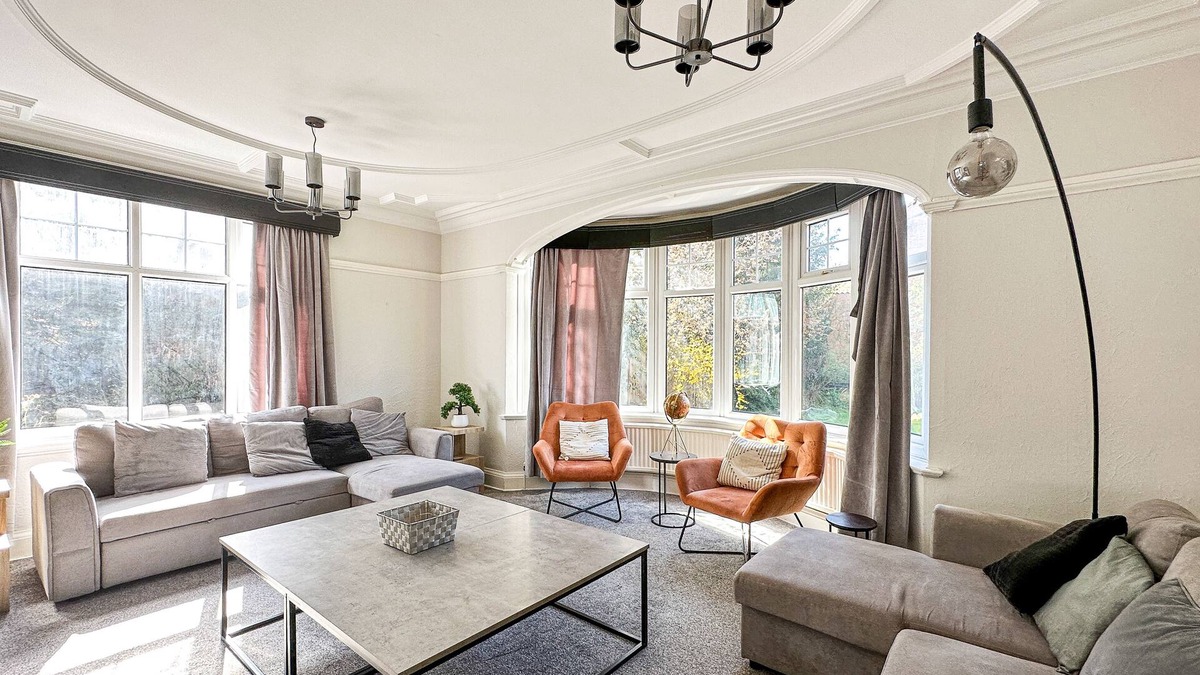 Thorpe Satchville House | Detached 5-Bed Home with Large Garden