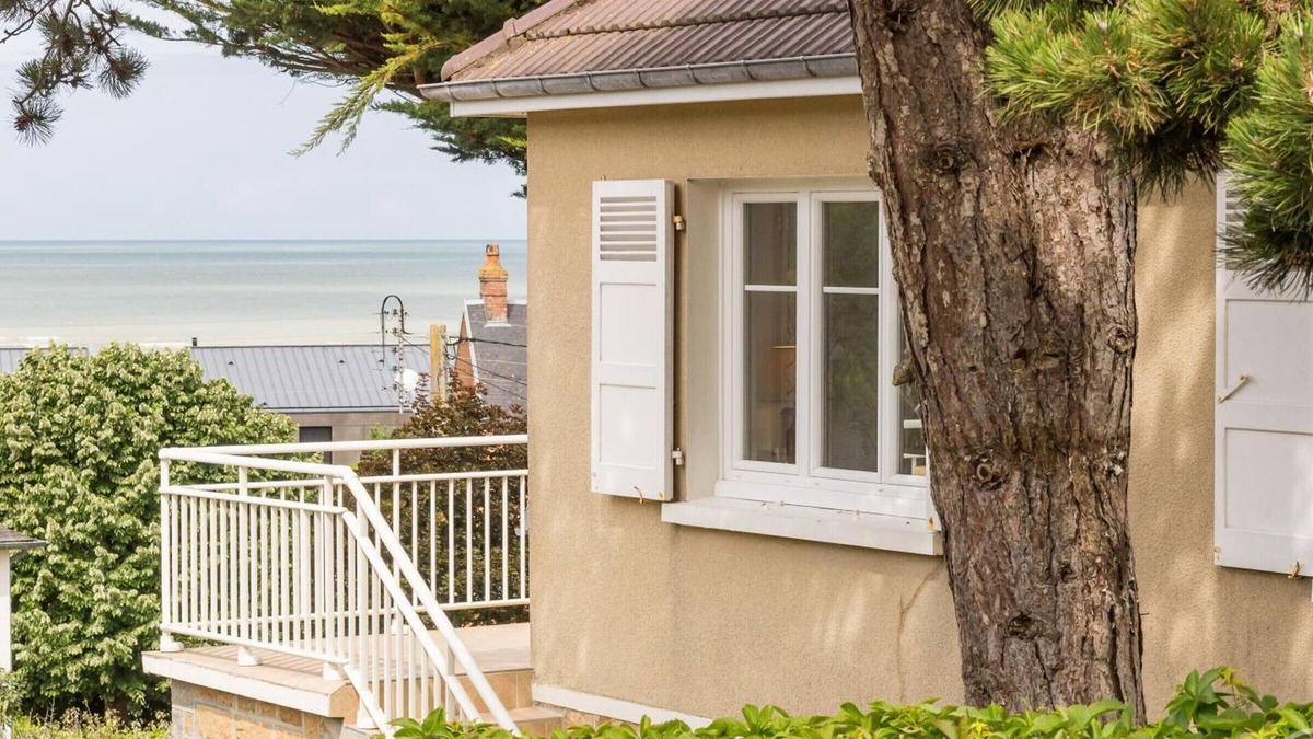 Saint-Pair-sur-Mer Apartment | Detached house near the sea in St Pair-sur-Mer
