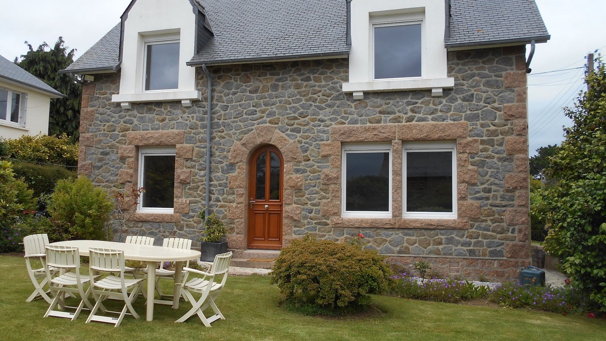 Perros-Guirec House | Detached house (90m2) in the City Center of Perros Guirec 6 people