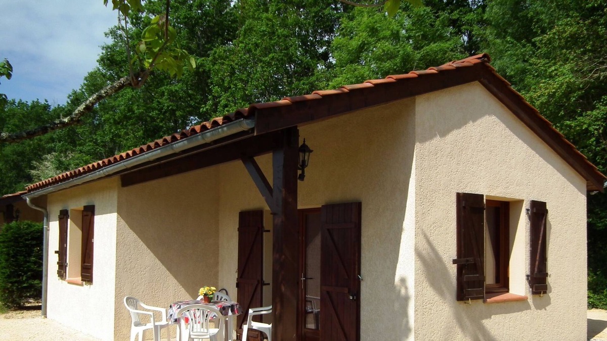 Gavaudun Ski Chalet | Detached house with dishwasher in south Dordogne
