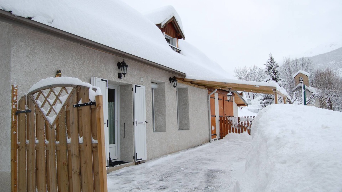 Briancon House | Detached house with private garden on the Serre Chevalier piste