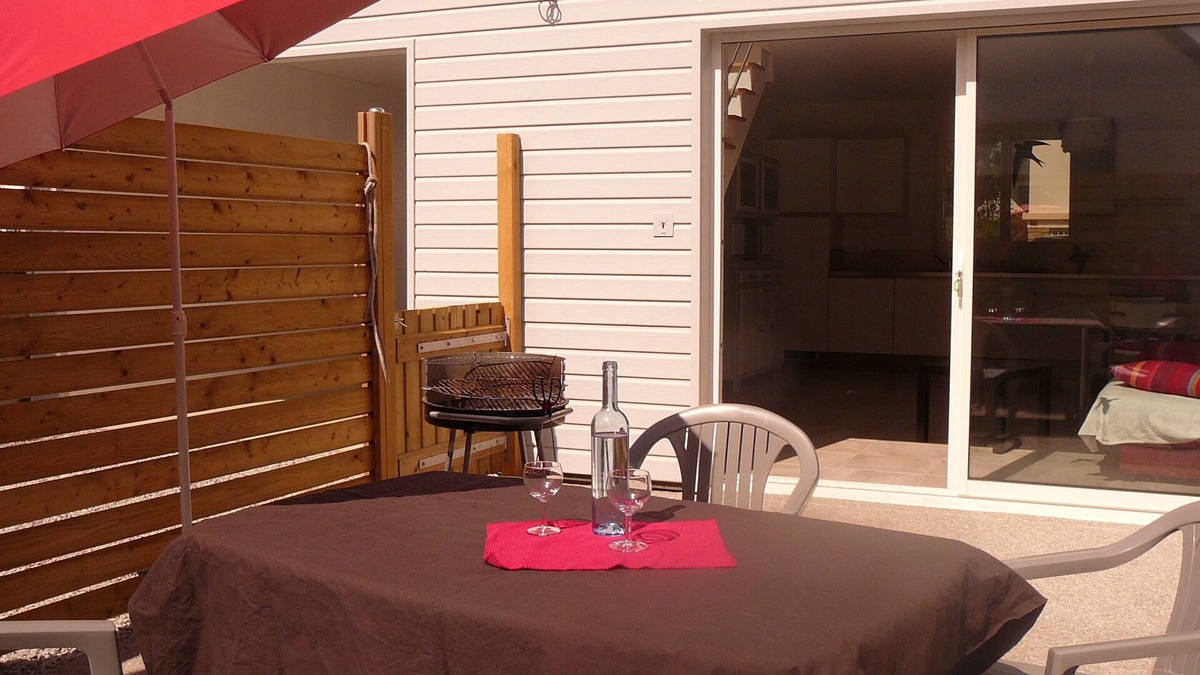 Quiberon House | Detached house with south facing terrace, close to beaches and shops