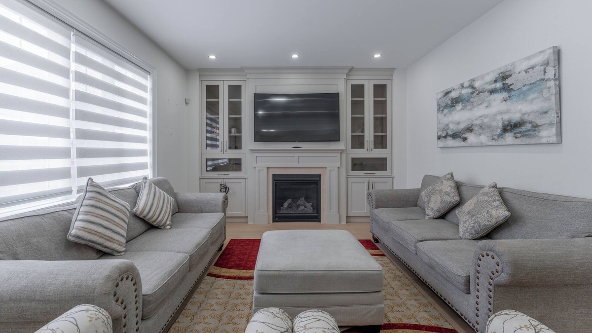 Brampton House | Detached | Sparkling Clean | Fresh Linens | Office Desk