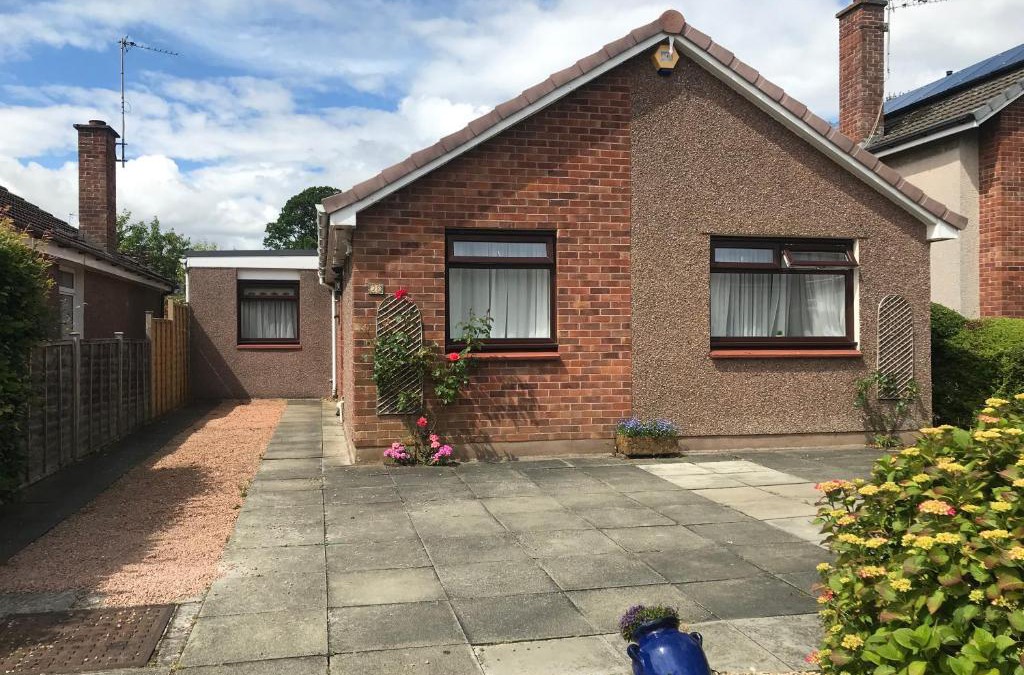 St. Andrews Apartment | Detached two bed house with off road parking.