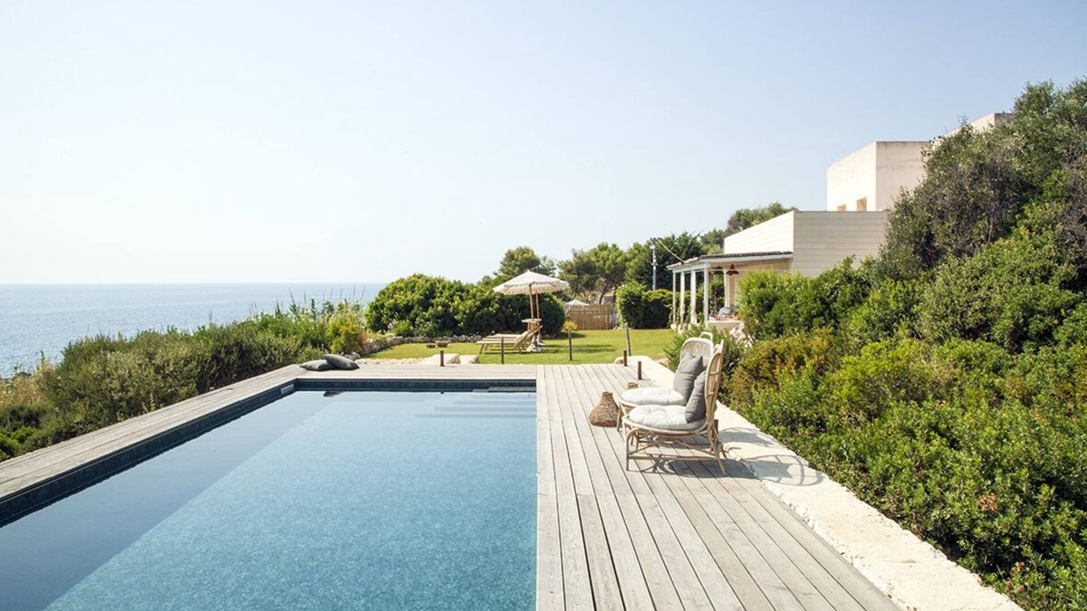 Marina di Marittima Villa | DETACHED VILLA WITH POOL AND DIRECT ACCESS TO THE SEA IN SALENTO