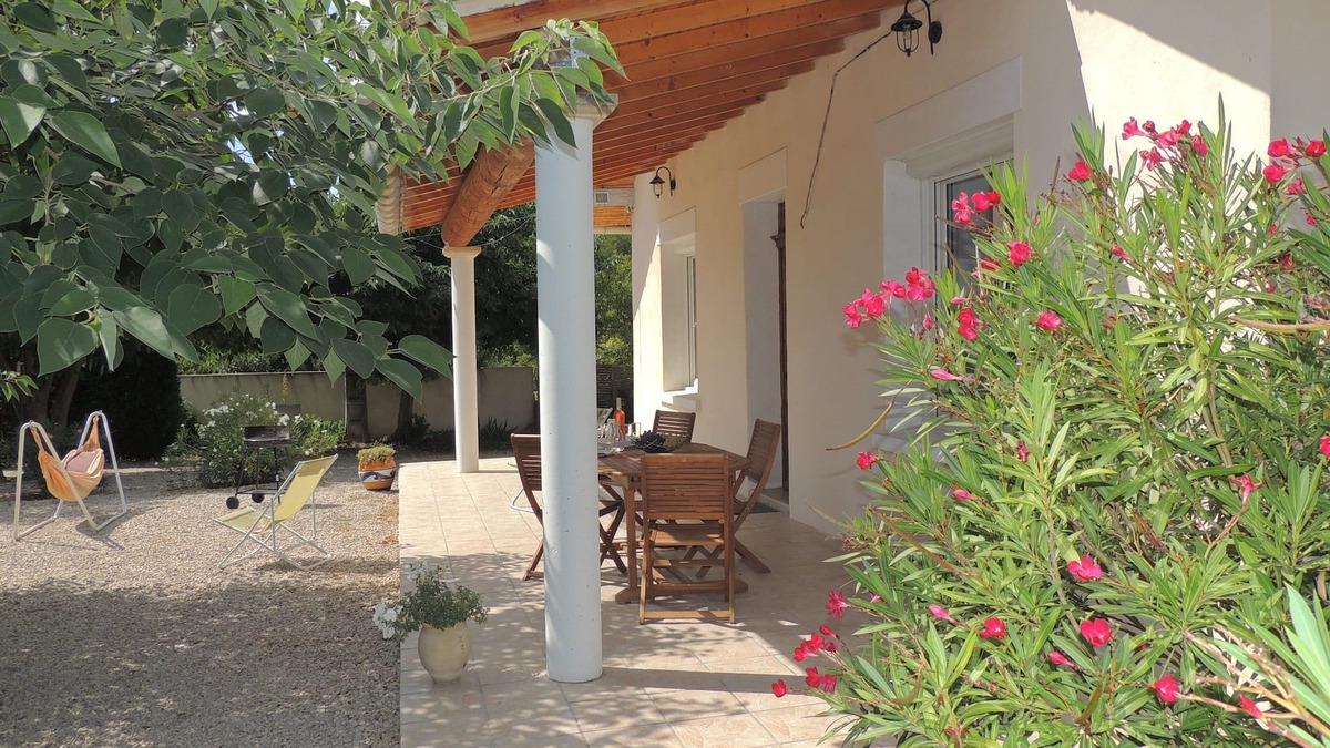 Carpentras Villa | Detached villa near Mont Ventoux 3 Etoiles de France in Carpentras