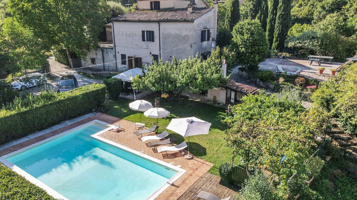Portaria Villa | Detached villa with private pool 20 kms from Todi & Spoleto. Quiet area
