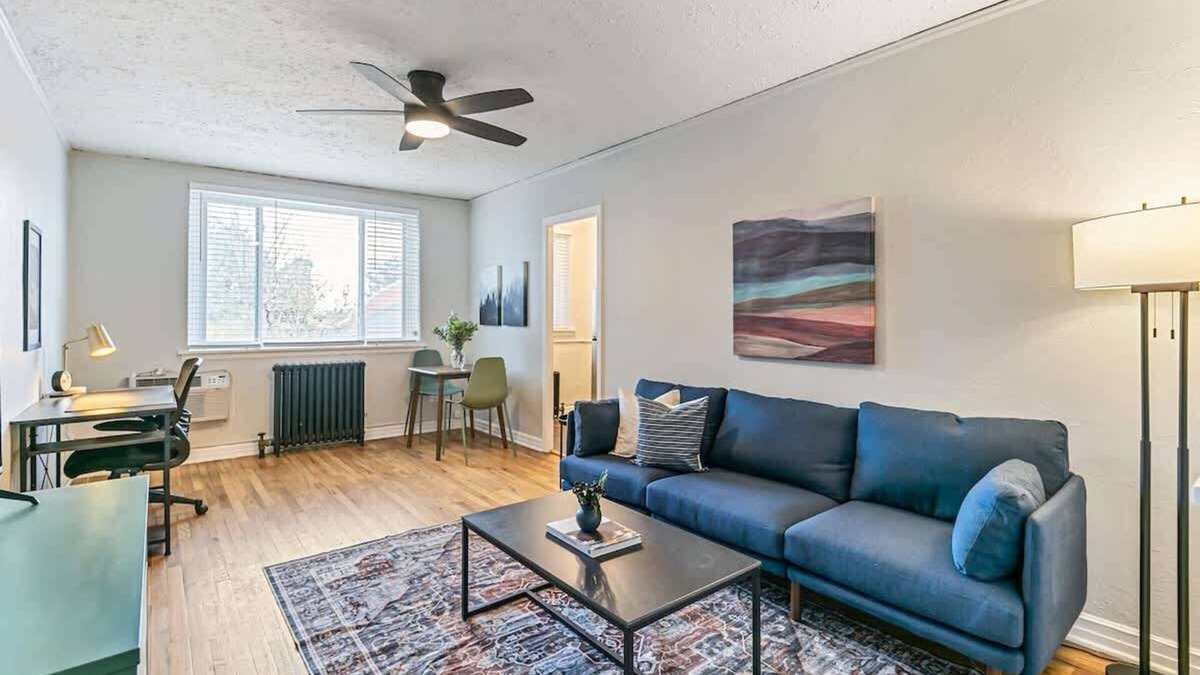 City Park Apartment | Detroit by Modern Midstay/On City Park! #T25