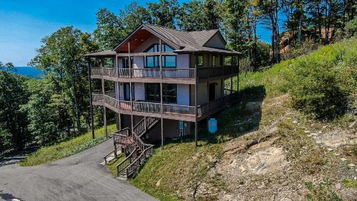 Boone House | Deuces Wild