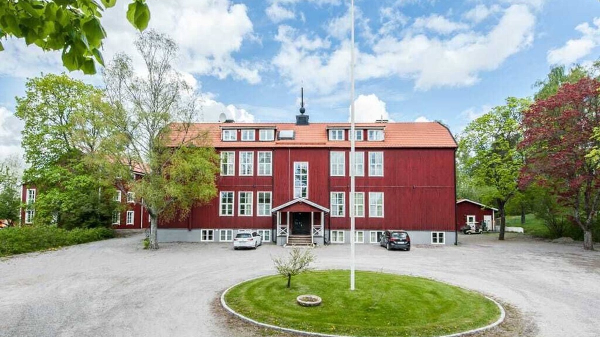 Rosersberg Apartment | Deus Hotel
