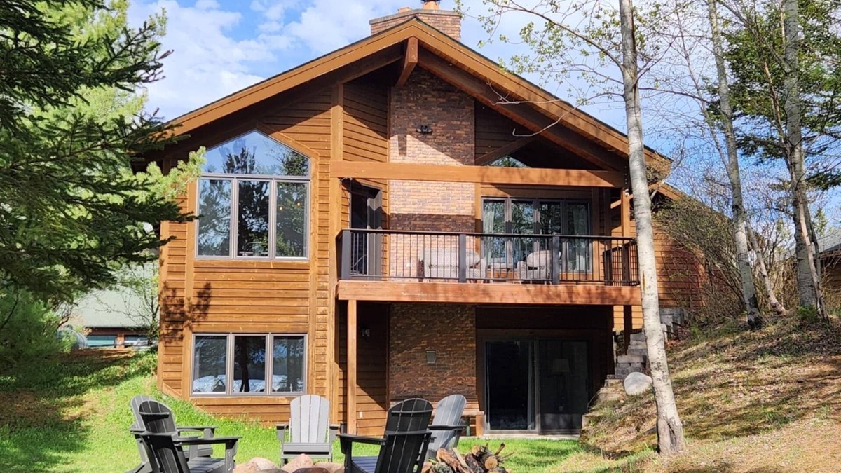Grand Marais House | Devil Track Lake Home