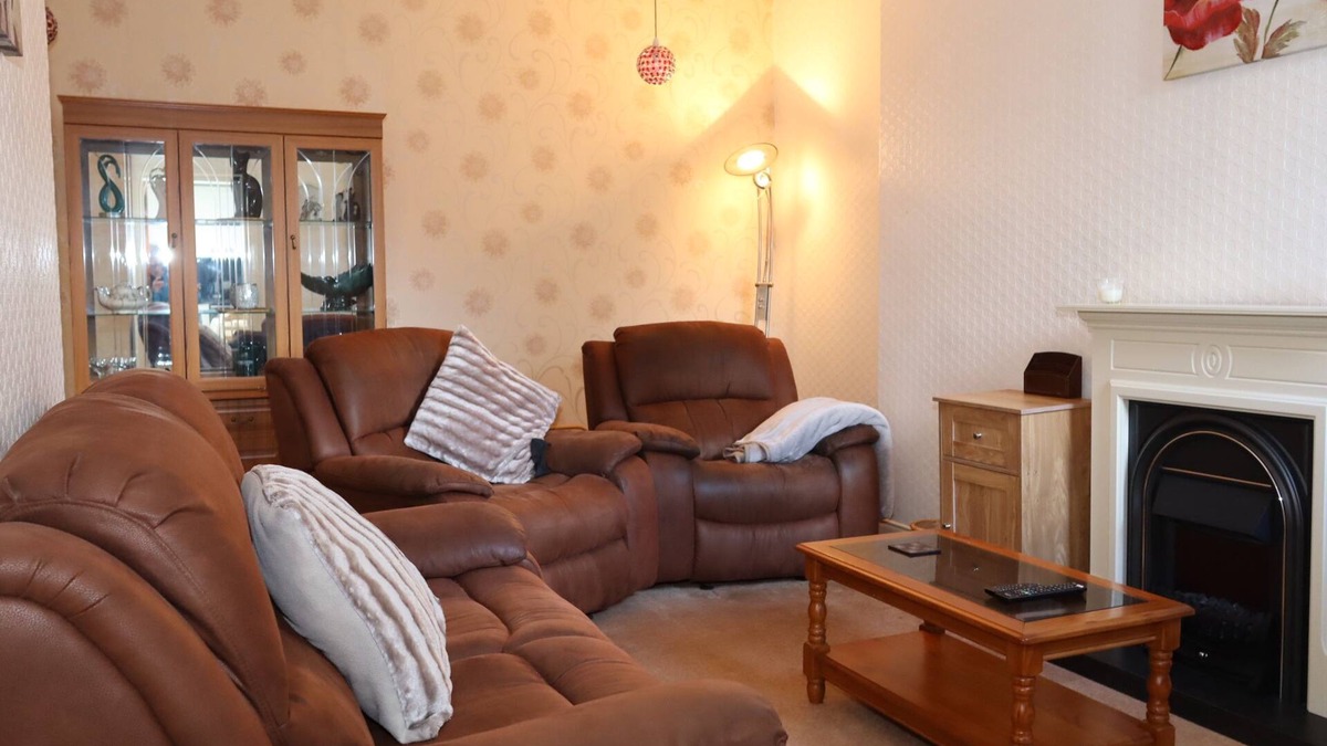 Levenmouth Cottage | Dewars Rest - an apartment that sleeps 3 guests in 2 bedrooms