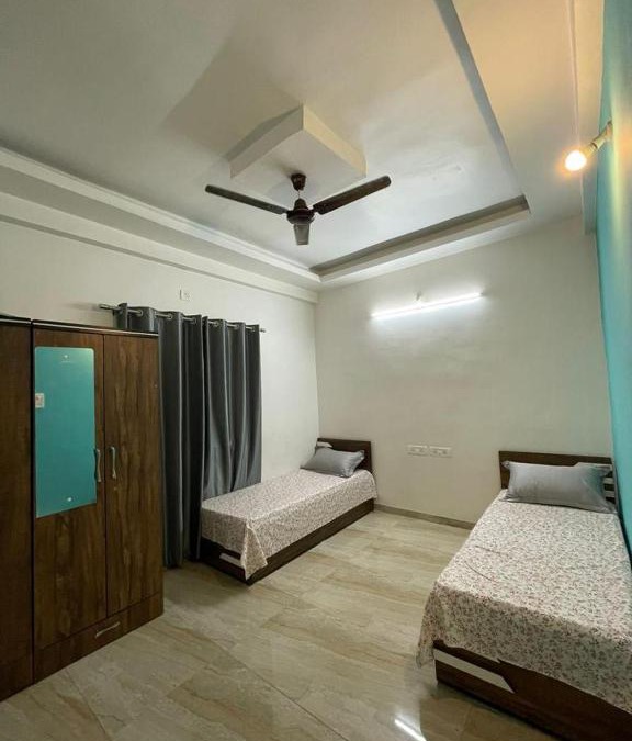 Viman Nagar Bed & Breakfast | Dhiyaar Livings