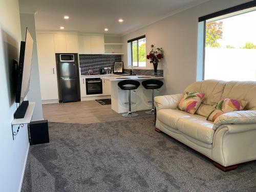 Masterton Apartment | Di Lusso Lansdowne