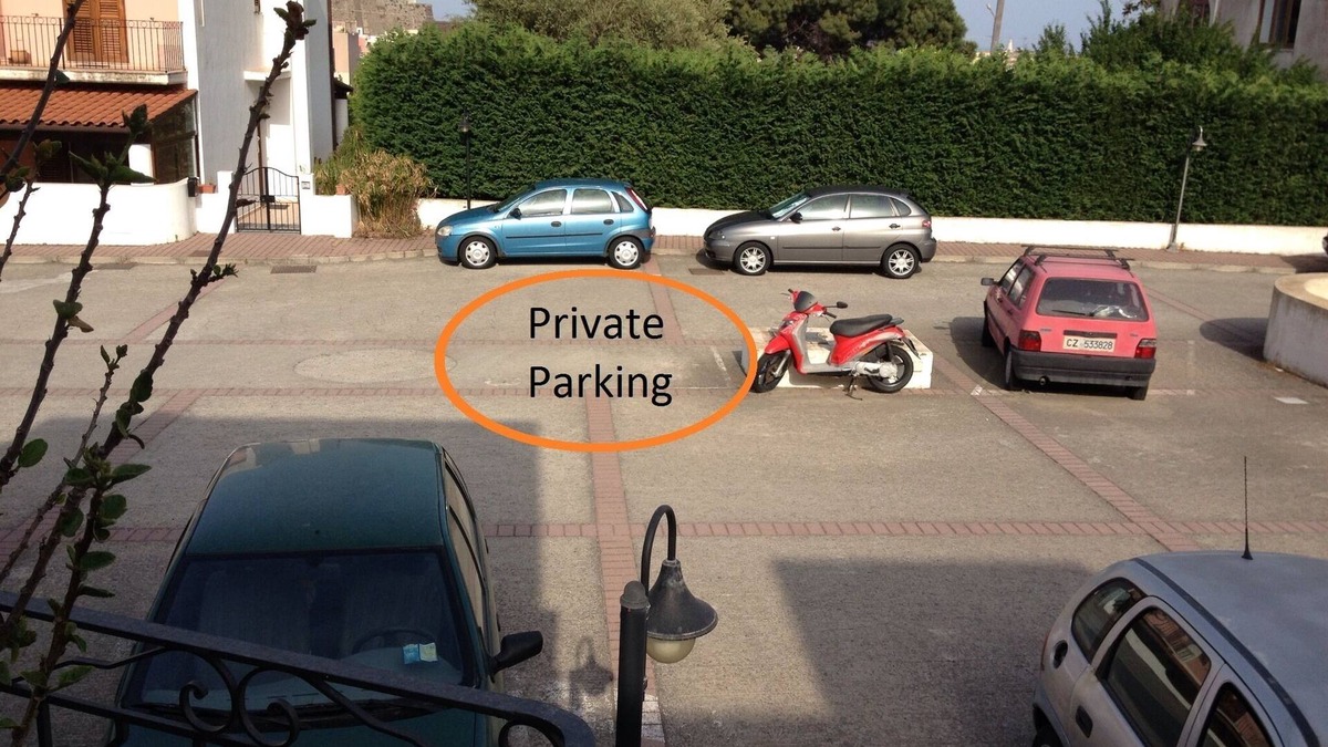 Lipari Historic Centre Apartment | Diana villa (with private parking)
