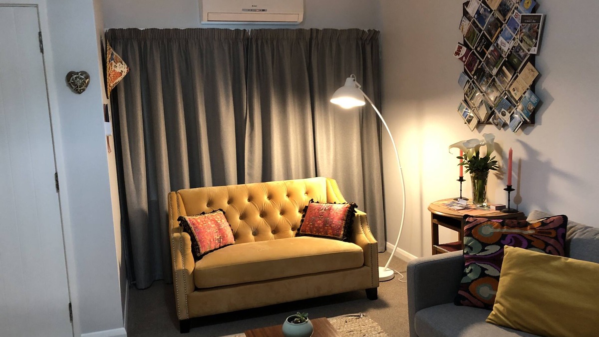 Bluff Hill Ski Chalet | Didi's Place - right where you want to be and pet friendly too!