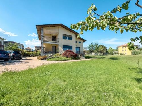 Gozzano Apartment | Dietro L'angolo