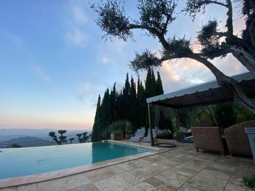 Chateauneuf-Grasse Apartment | Dieu L'Amour - Galimard