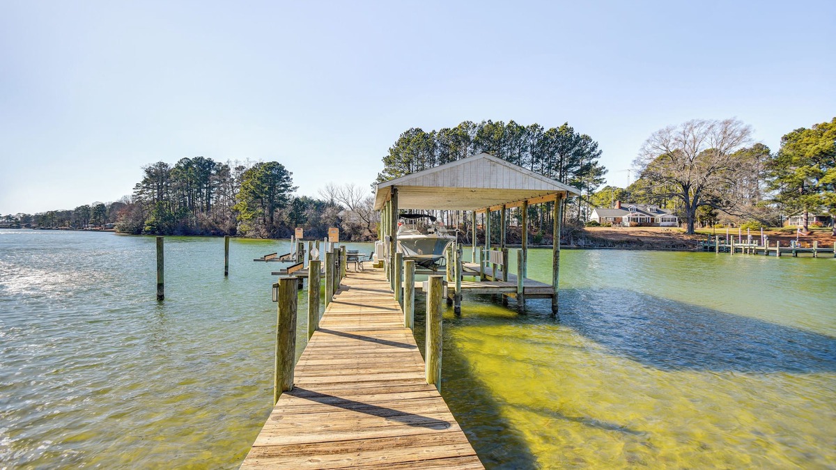 Reedville House | Dine Al Fresco: Reedville Home w/Dock