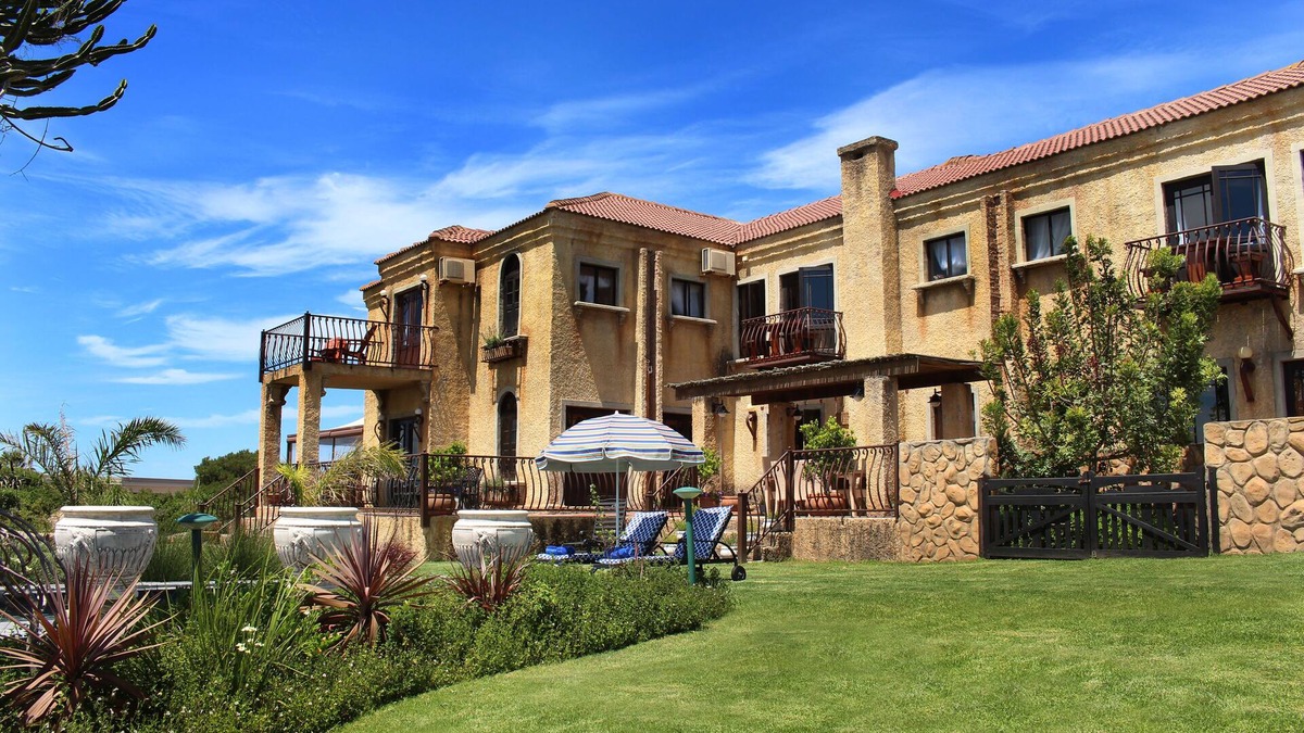 Jeffreys Bay House | DIO DELL’AMORE GUEST HOUSE