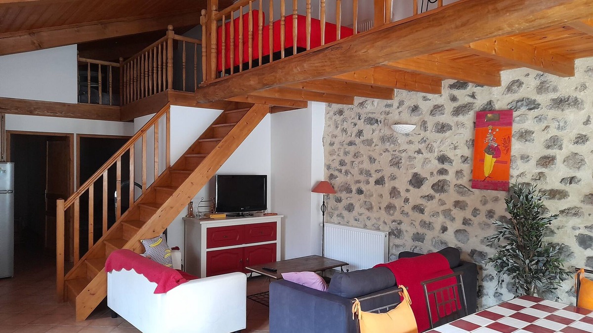 Barnave House | Diois house with terrace, large room with heated SPA, air conditioning